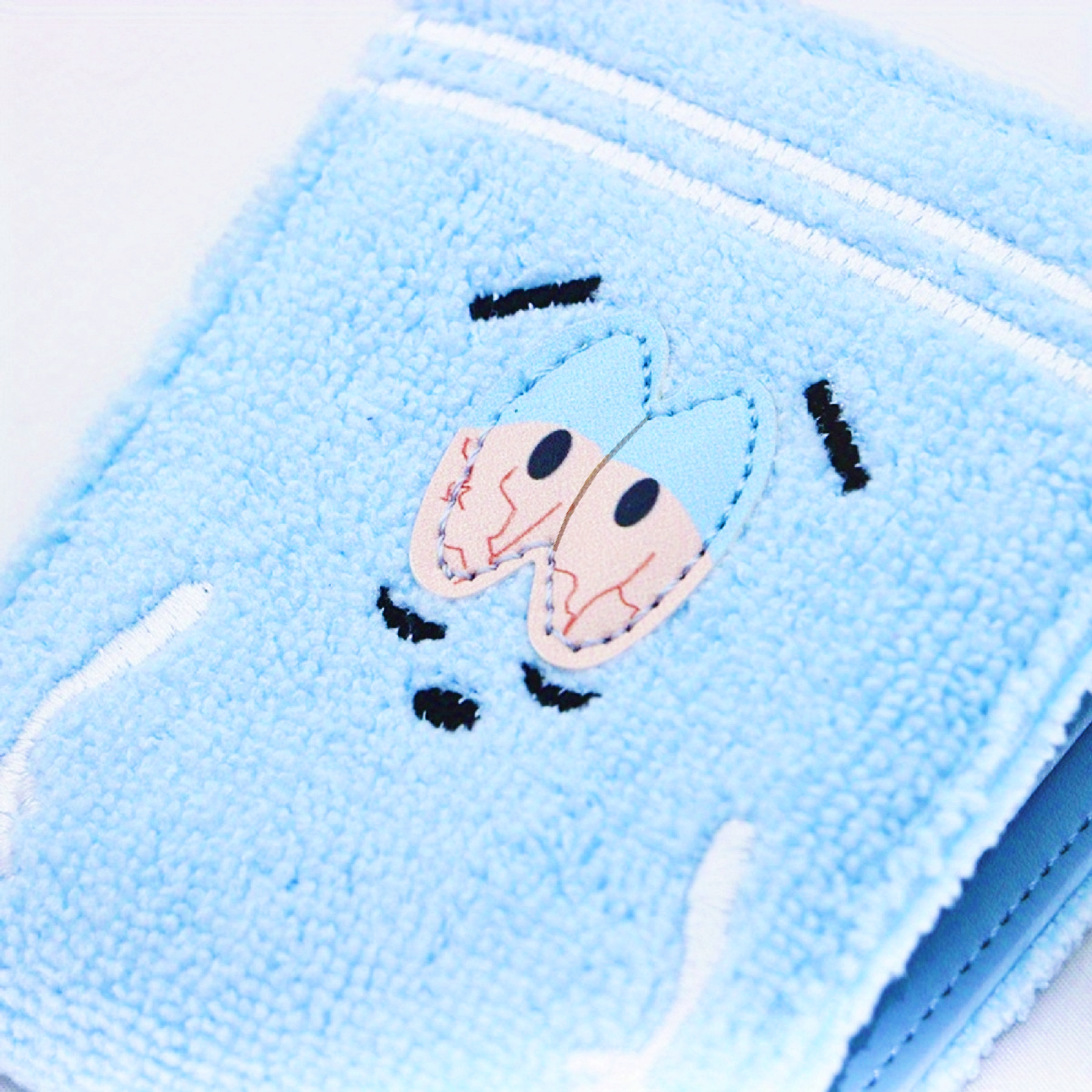 Towel cloth embroidered anime  - Interior Design Id recensione e prezzo