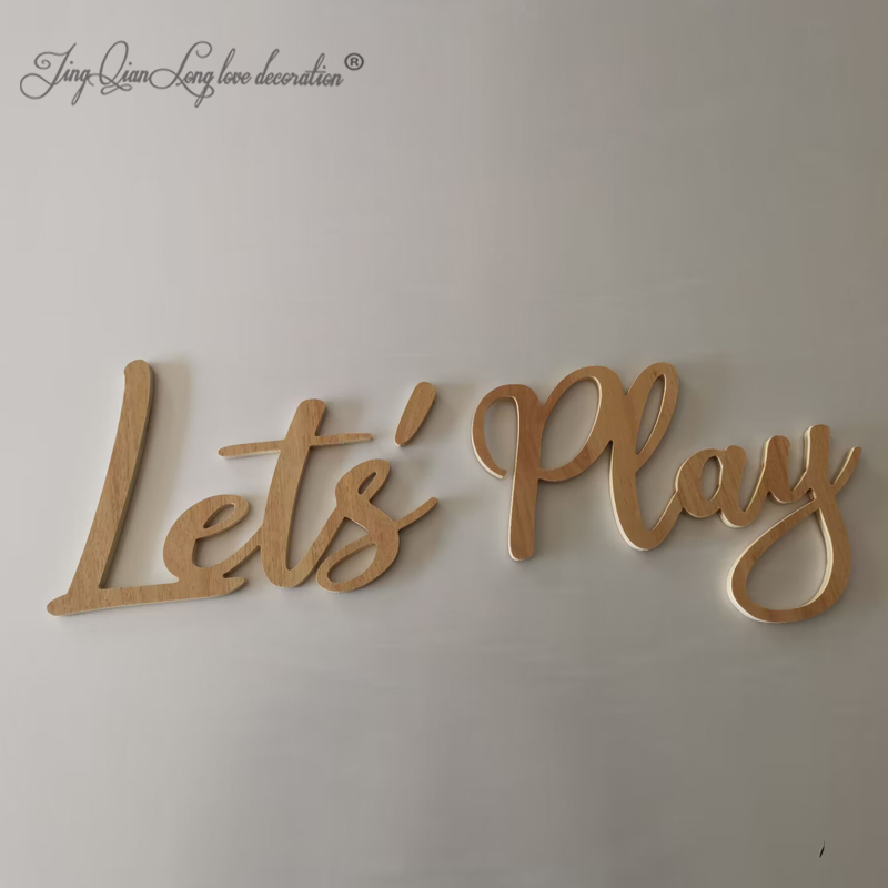 Let's PLAY Wall Sign - Childre - Interior Design Years Of School recensione e prezzo