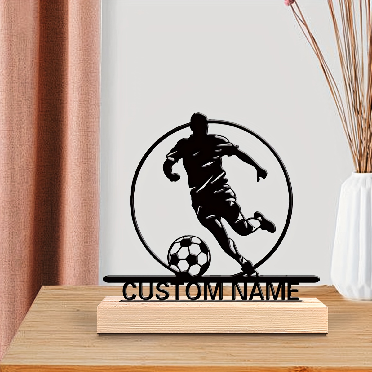 Custom Soccer Player Metal Sta - Interior Design Office recensione e prezzo