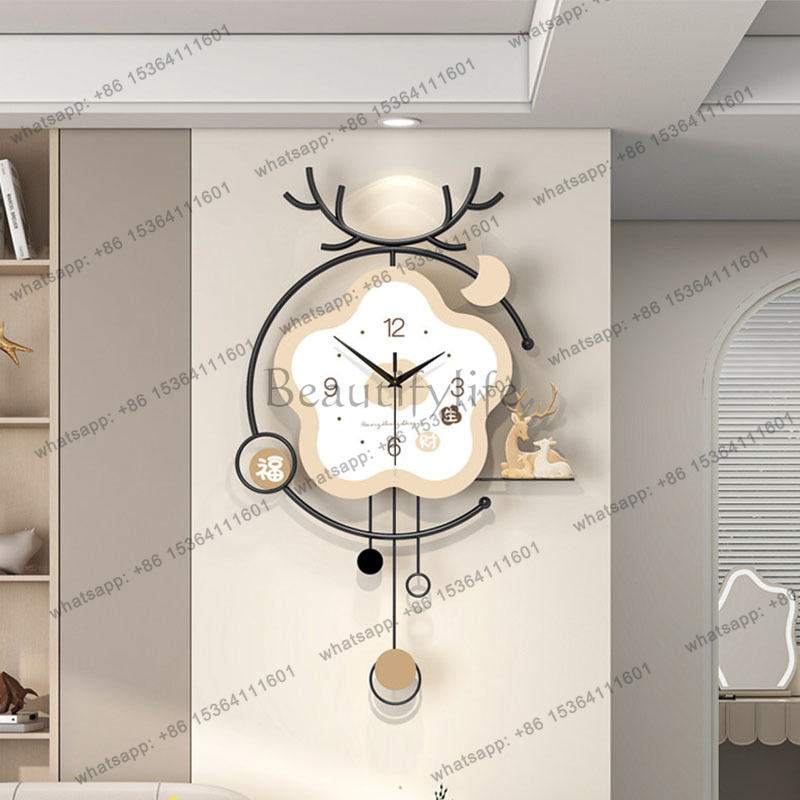 Xenomorph Modern Wall Clocks D - Interior Design Organic Modern recensione e prezzo