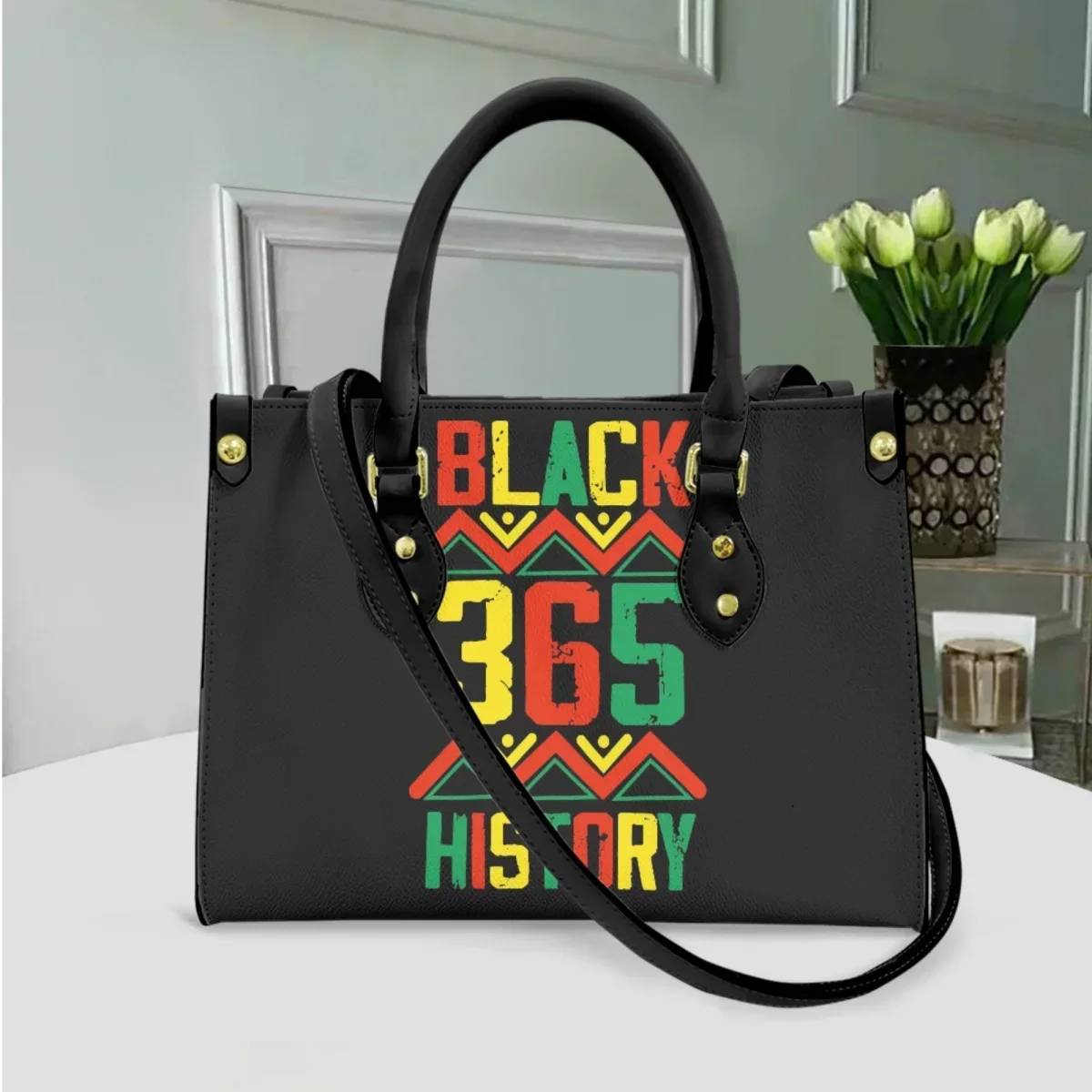 Black History Month Juneteenth - Interior Design History recensione e prezzo